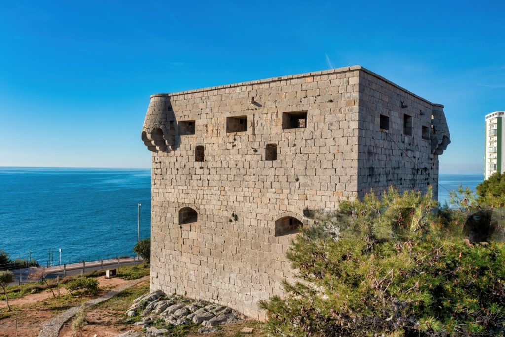 castillo 1024x683